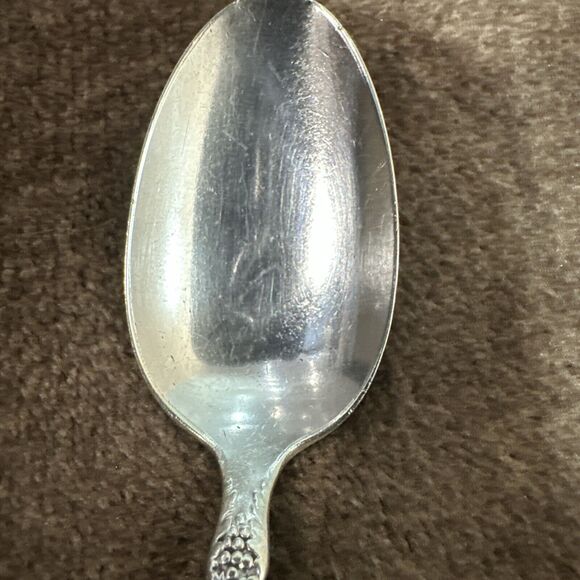 Oneida LA VIGNE Teaspoon 6” Silverplate (1908) Grapes Monogram “B” - Picture 7 of 12